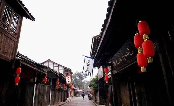 重启之极海听雷中，丁主管到底是什么背景?游戏画面